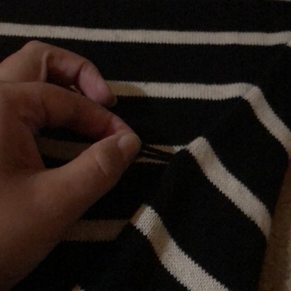 Knitted dress with short sleeves - Picture 3 of 4